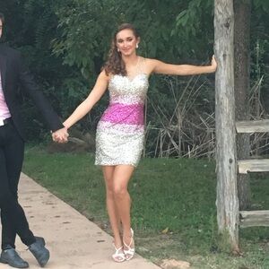 SHERRI HILL pink silver ombré dress Size 4